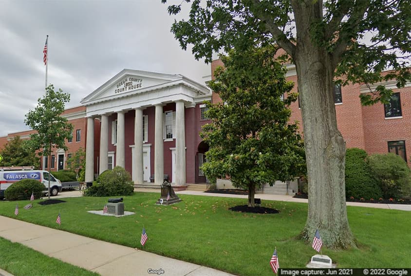 Image showing the outside of the Ocean County Courthouse in Toms River Ocean County Courthouse